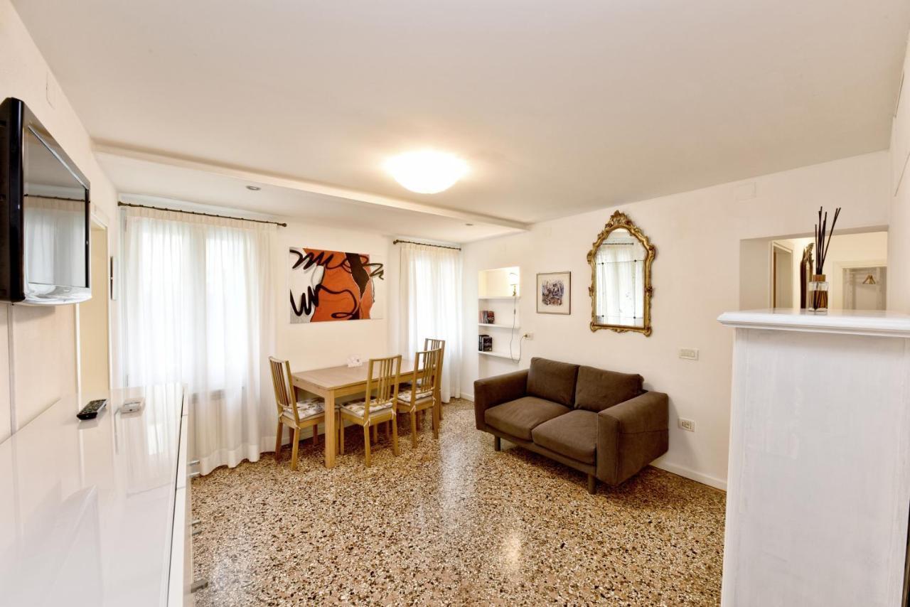 Casa Ai Greci - Central Apt In Castello Wenecja Zewnętrze zdjęcie